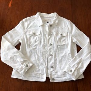 3/$25 Universal Thread White Denim Jean Jacket